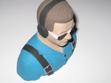 Pilot Zivil 1.20 für Modelle im Maßstab 1:4 - 1:5