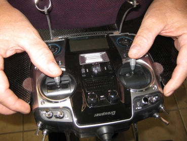 CFK Senderpult Airjump für Handsender Jamara 161165