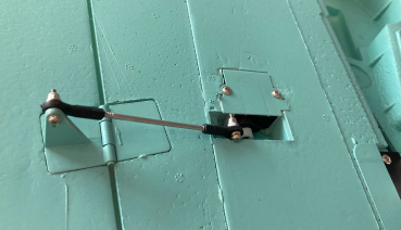 AMXFlight YAK-11 Military Camouflage EPO für 6S Lipo  PNP Spw.145cm