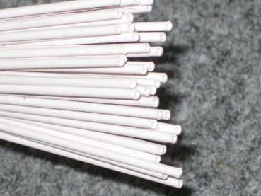 2mm Leerrohr Länge 1m