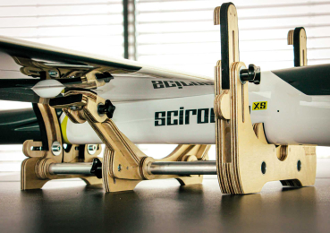 Ro-Spider Schwerpunktwaage und Rumpfhalter Kit robbe