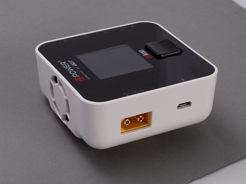 D6 Nano Smart Charger powerd by ISDT von D-Power