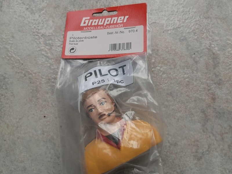 Graupner Pilotenbüste 78mm für Modelle im Maßstab 1:5 / 1:6 no.970.4