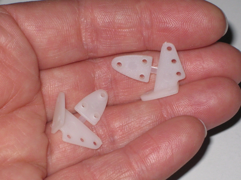 1 Paar Ruderhörner Kunststoff 16mm R.E.M. 030935